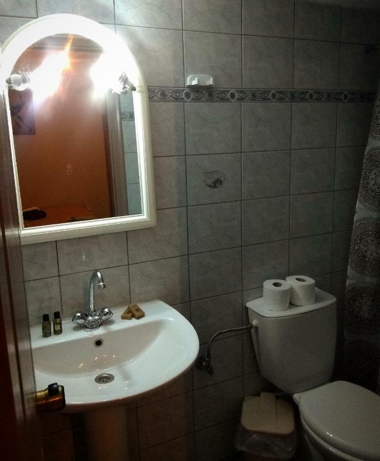 Tommy"S Rooms Lefkada Island Bagian luar foto